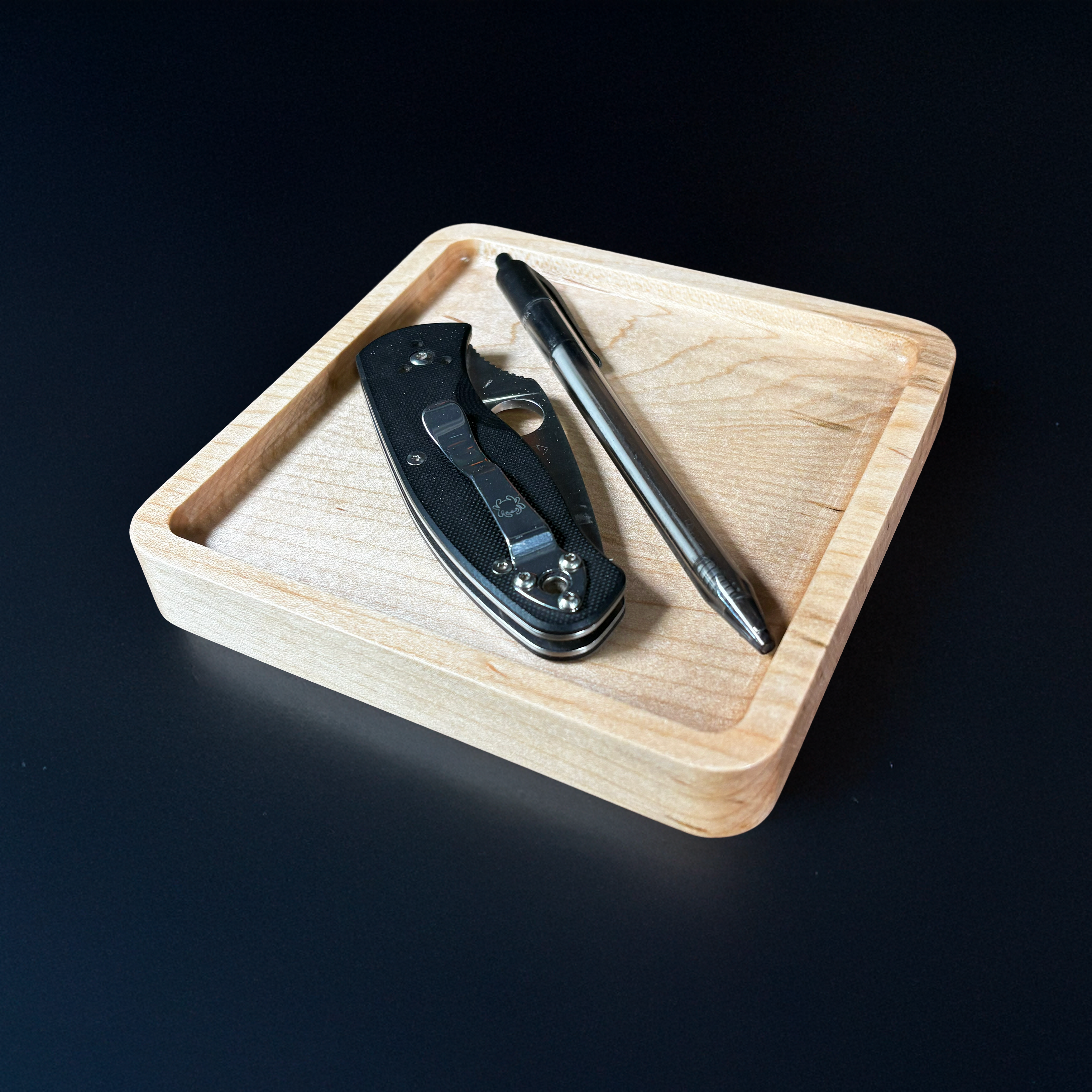 Handcrafted Maple Catch-All – Single Piece