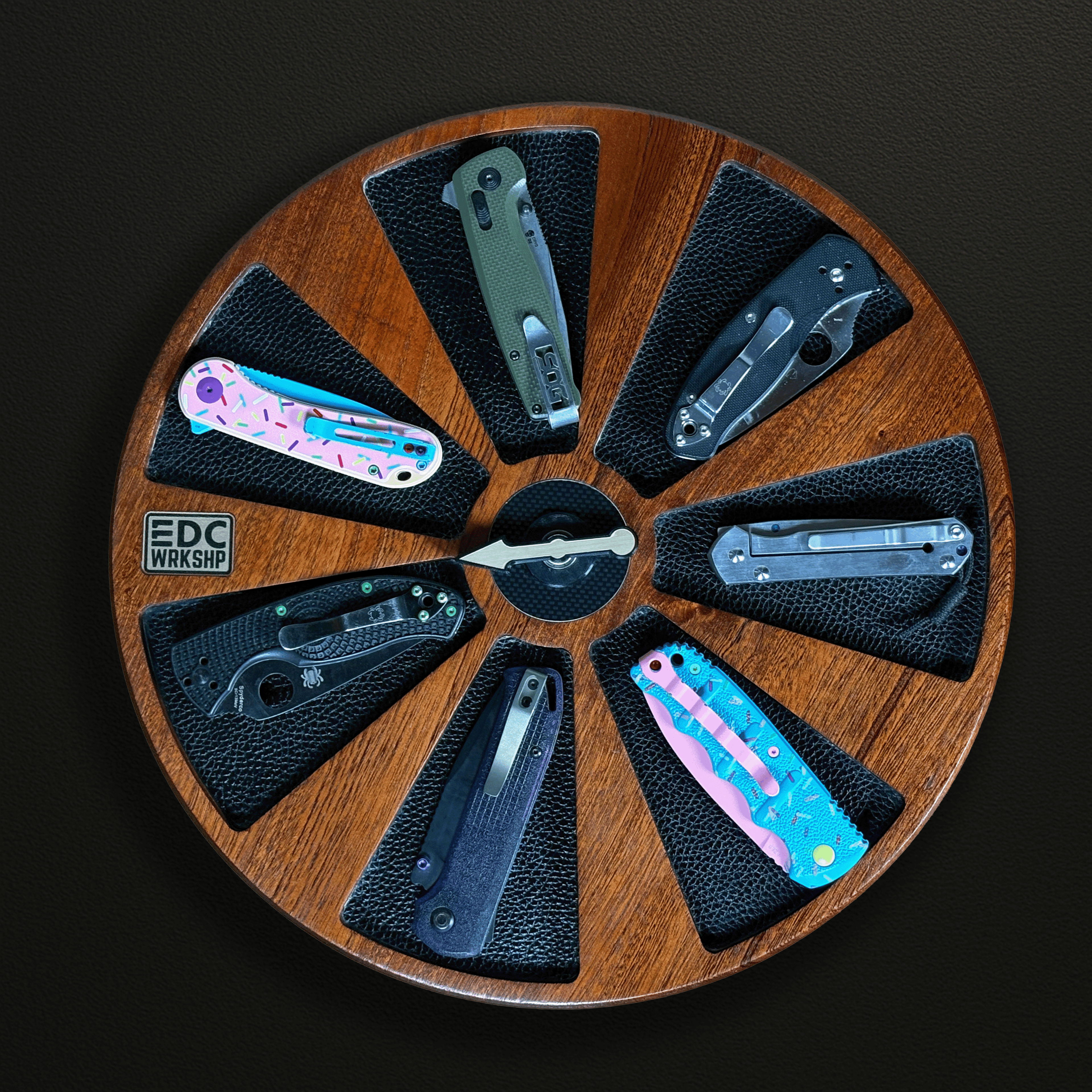 Axis Tray — Knife Selector & Premium EDC Display System